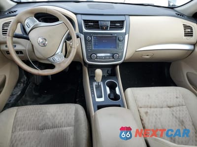 Zdjęcie 8 z 12 samochodu: 2016 NISS ALTIMA 2.5 VIN:1N4AL3AP4GC154766 - miniatura