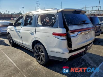 Drugie zdjęcie samochodu z przodu: 2022 LINCOLN NAVIGATOR RESERVE VIN:5LMJJ2LT3NEL00427 - miniatura