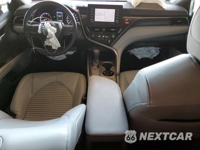 Zdjęcie 8 z 15 samochodu: 2021 TOYOTA CAMRY SE VIN:4T1T11AK1MU601069 - miniatura