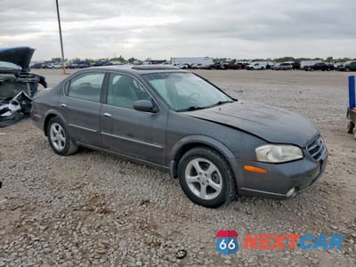 Czwarte zdjęcie samochodu z boku: 2000 NISSAN MAXIMA GLE VIN:JN1CA31A8YT211723 - miniatura