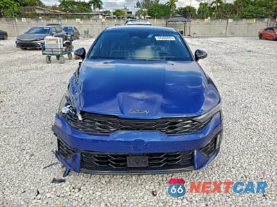 Piąte zdjęcie samochodu w środku: 2025 KIA K5 GT-LINE VIN:KNAG64J78S5319410 - miniatura