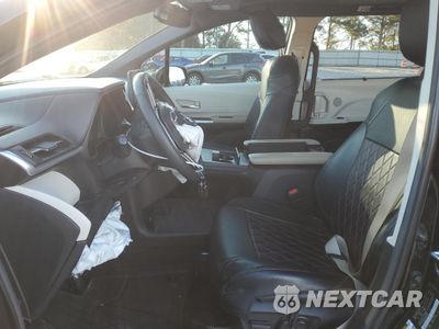 Zdjęcie 7 z 14 samochodu: 2024 TOYOTA SIENNA XLE VIN:5TDYRKEC4RS211025 - miniatura