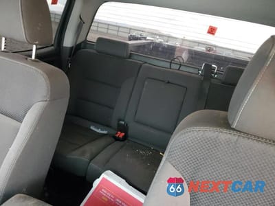 Zdjęcie 10 z 11 samochodu: 2018 CHEVROLET SILVERADO K1500 LT VIN:3GCUKREC2JG124223 - miniatura