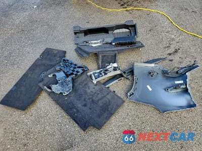 Zdjęcie 13 z 13 samochodu: 2026 BMW X5 XDRIVE50E VIN:5UX43EU06T9037536 - miniatura