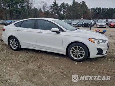 Czwarte zdjęcie samochodu z boku: 2020 FORD FUSION SE VIN:3FA6P0LUXLR215500 - miniatura