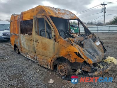 Czwarte zdjęcie samochodu z boku: 2015 MERCEDES-BENZ SPRINTER 2500 VIN:WD3PE7DC9FP166251 - miniatura