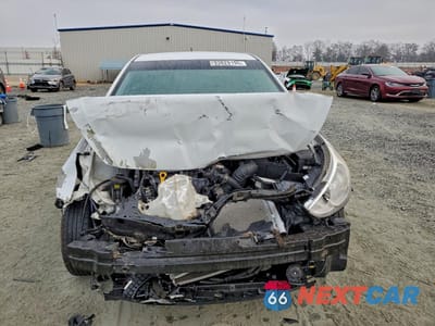 Piąte zdjęcie samochodu w środku: 2017 HYUNDAI ACCENT SE VIN:KMHCT4AE4HU362368 - miniatura