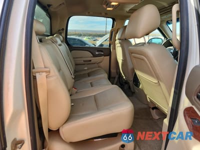 Zdjęcie 10 z 14 samochodu: 2013 CHEVROLET AVALANCHE LTZ VIN:3GNTKGE78DG272519 - miniatura