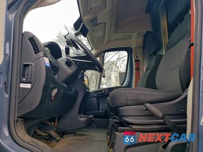 Zdjęcie 7 z 13 samochodu: 2020 RAM PROMASTER DELIVERY VAN VIN:3C6URVJG9LE133942 - miniatura