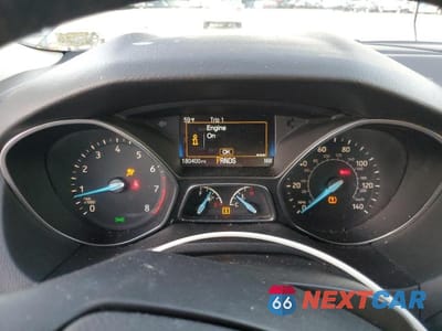 Zdjęcie 9 z 11 samochodu: 2018 FORD FOCUS TITANIUM VIN:1FADP3J24JL293941 - miniatura