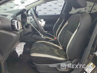 Zdjęcie 7 z 12 samochodu: 2021 NISSAN VERSA SV VIN:3N1CN8EV8ML912792 - miniatura