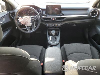 Zdjęcie 8 z 12 samochodu: 2023 KIA FORTE LX VIN:3KPF24AD9PE650802 - miniatura