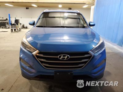 Piąte zdjęcie samochodu w środku: 2017 HYUNDAI TUCSON LIMITED VIN:KM8J33A48HU313196 - miniatura