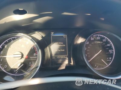 Zdjęcie 9 z 12 samochodu: 2018 TOYOTA CAMRY L VIN:4T1B11HK5JU140522 - miniatura