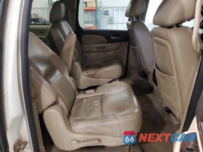 Zdjęcie 11 z 13 samochodu: 2013 GMC YUKON XL DENALI VIN:1GKS2MEF8DR360095 - miniatura