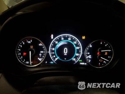 Zdjęcie 9 z 14 samochodu: 2019 BUICK ENVISION PREMIUM II VIN:LRBFX4SX7KD043638 - miniatura