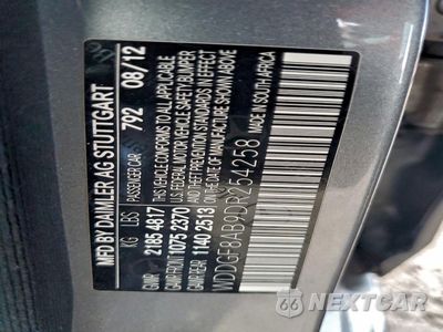 Zdjęcie 12 z 12 samochodu: 2013 MERCEDES-BENZ C 300 4MATIC VIN:WDDGF8AB9DR254258 - miniatura