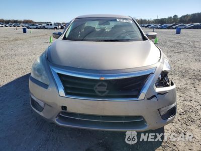 Piąte zdjęcie samochodu w środku: 2015 NISSAN ALTIMA 2.5 VIN:1N4AL3AP5FC484821 - miniatura