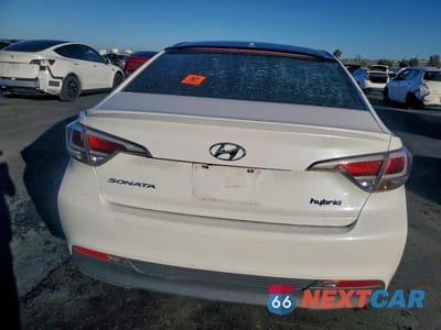Zdjęcie 6 z 12 samochodu: 2017 HYUNDAI SONATA HYBRID VIN:KMHE24L17HA058099 - miniatura
