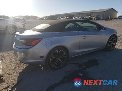 Trzecie zdjęcie samochodu z tyłu: 2016 BUICK CASCADA PREMIUM VIN:W04WT3N5XGG107527 - miniatura