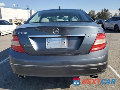 Zdjęcie 6 z 12 samochodu: 2009 MERCEDES-BENZ C 300 VIN:WDDGF54X99R064392 - miniatura