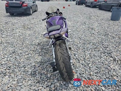 Czwarte zdjęcie samochodu z boku: 2007 SUZUKI GSX-R750 VIN:JS1GR7KA272103268 - miniatura