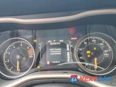Zdjęcie 9 z 13 samochodu: 2018 JEEP CHEROKEE LATITUDE VIN:1C4PJMCB9JD574767 - miniatura
