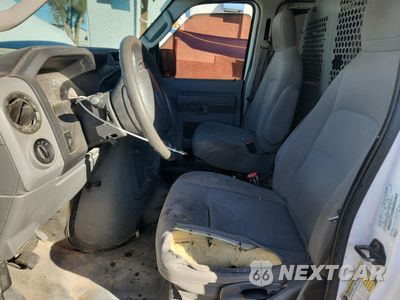 Zdjęcie 7 z 15 samochodu: 2009 FORD ECONOLINE E250 VAN VIN:1FTNE24W19DA48503 - miniatura