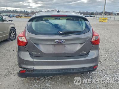 Zdjęcie 6 z 13 samochodu: 2014 FORD FOCUS SE VIN:1FADP3K27EL329674 - miniatura