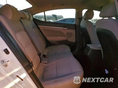 Zdjęcie 10 z 12 samochodu: 2017 HYUNDAI ELANTRA SE VIN:5NPD84LF2HH044887 - miniatura