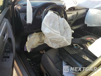 Zdjęcie 8 z 11 samochodu: 2018 TOYOTA COROLLA L VIN:5YFBURHE4JP782599 - miniatura