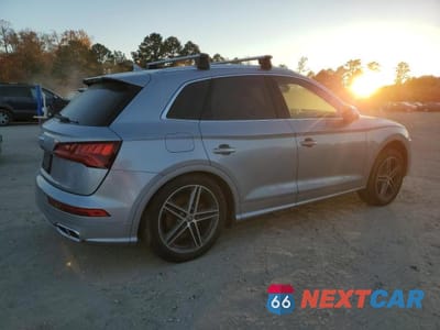 Trzecie zdjęcie samochodu z tyłu: 2019 AUDI SQ5 PREMIUM PLUS VIN:WA1B4AFY6K2001008 - miniatura