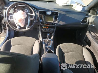 Zdjęcie 8 z 14 samochodu: 2011 CHRYSLER 200 TOURING VIN:1C3BC1FB1BN611521 - miniatura