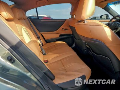 Zdjęcie 10 z 13 samochodu: 2024 LEXUS ES 300H BASE VIN:58AEA1C16RU050540 - miniatura