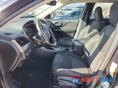 Zdjęcie 7 z 14 samochodu: 2015 JEEP CHEROKEE LATITUDE VIN:1C4PJMCB2FW733625 - miniatura