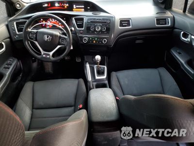 Zdjęcie 8 z 13 samochodu: 2013 HONDA CIVIC SI VIN:2HGFB6E5XDH710411 - miniatura