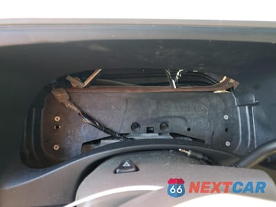 Zdjęcie 9 z 14 samochodu: 2003 CADILLAC ESCALADE ESV VIN:3GYFK66N03G267126 - miniatura