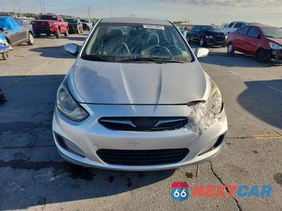 Piąte zdjęcie samochodu w środku: 2013 HYUNDAI ACCENT VIN:KMHCT4AE9DU376194 - miniatura