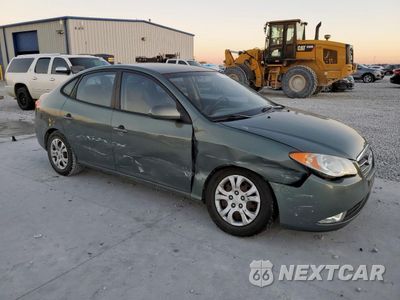 Czwarte zdjęcie samochodu z boku: 2010 HYUNDAI ELANTRA BLUE VIN:KMHDU4AD6AU918064 - miniatura