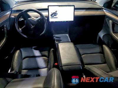 Zdjęcie 8 z 12 samochodu: 2024 TESLA MODEL Y VIN:7SAYGDEE7RF160212 - miniatura