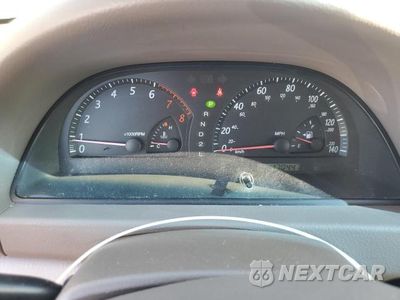 Zdjęcie 9 z 11 samochodu: 2002 TOYOTA CAMRY LE VIN:4T1BE32K02U555788 - miniatura
