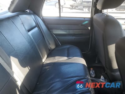 Zdjęcie 10 z 12 samochodu: 2011 FORD CROWN VICTORIA POLICE INTERCEPTOR VIN:2FABP7BV5BX108582 - miniatura