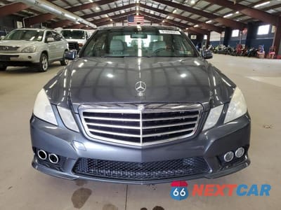 Piąte zdjęcie samochodu w środku: 2010 MERCEDES-BENZ E 350 4MATIC VIN:WDDHF8HBXAA113493 - miniatura