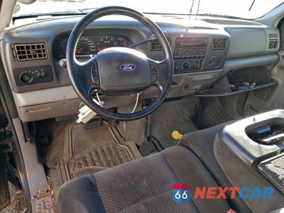 Zdjęcie 8 z 11 samochodu: 2003 FORD F250 SUPER DUTY VIN:1FTNX21L73EA45059 - miniatura