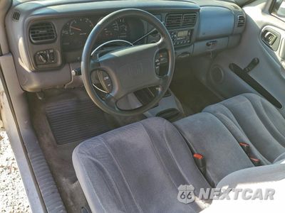 Zdjęcie 8 z 14 samochodu: 2000 DODGE DAKOTA VIN:1B7GL22X3YS752058 - miniatura