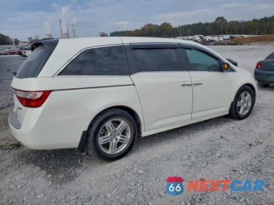 Trzecie zdjęcie samochodu z tyłu: 2013 HONDA ODYSSEY TOURING VIN:5FNRL5H99DB018552 - miniatura