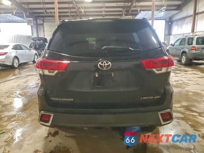Zdjęcie 6 z 12 samochodu: 2019 TOYOTA HIGHLANDER LIMITED VIN:5TDDZRFHXKS733486 - miniatura