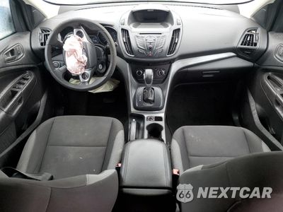 Zdjęcie 8 z 13 samochodu: 2013 FORD ESCAPE S VIN:1FMCU0F76DUB47665 - miniatura