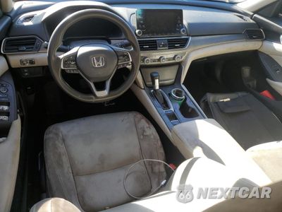 Zdjęcie 8 z 12 samochodu: 2019 HONDA ACCORD LX VIN:1HGCV1F17KA114371 - miniatura