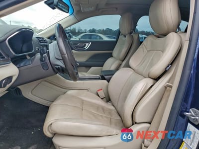 Zdjęcie 7 z 15 samochodu: 2017 LINCOLN CONTINENTAL SELECT VIN:1LN6L9SK1H5614330 - miniatura